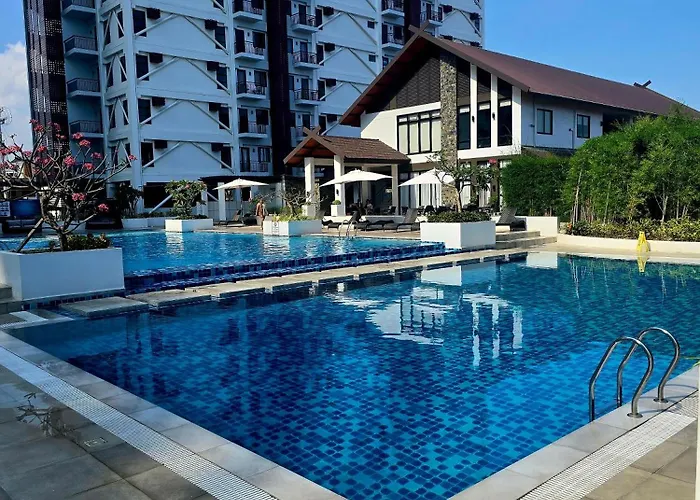 Guest house Kai's Luxe Balcony At Royal Oceancrest Mactan Lapu-Lapu City
